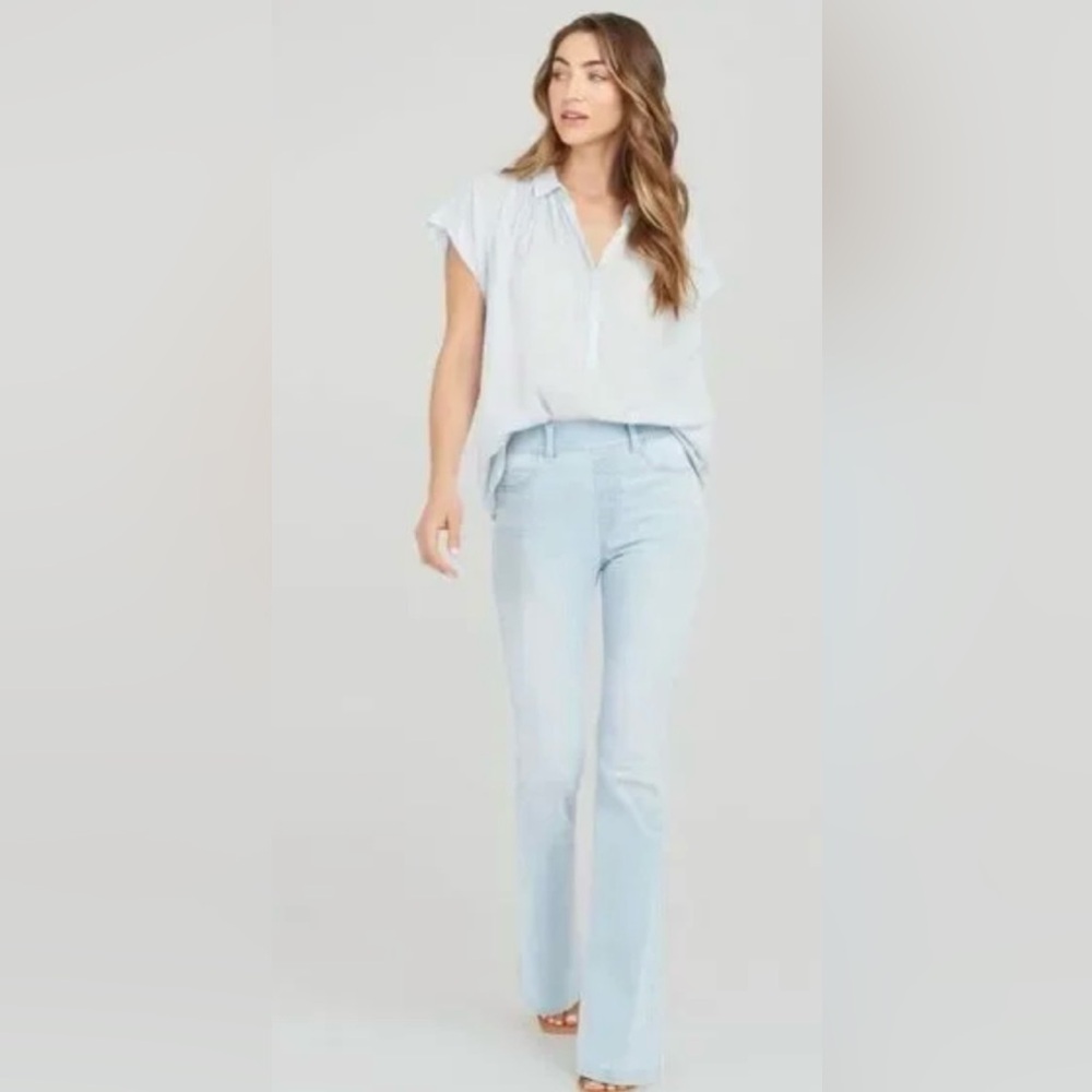 SPANX Denim Pull-On Flare Leg Jeans Retro Light Wash Blue 20348R Size Large